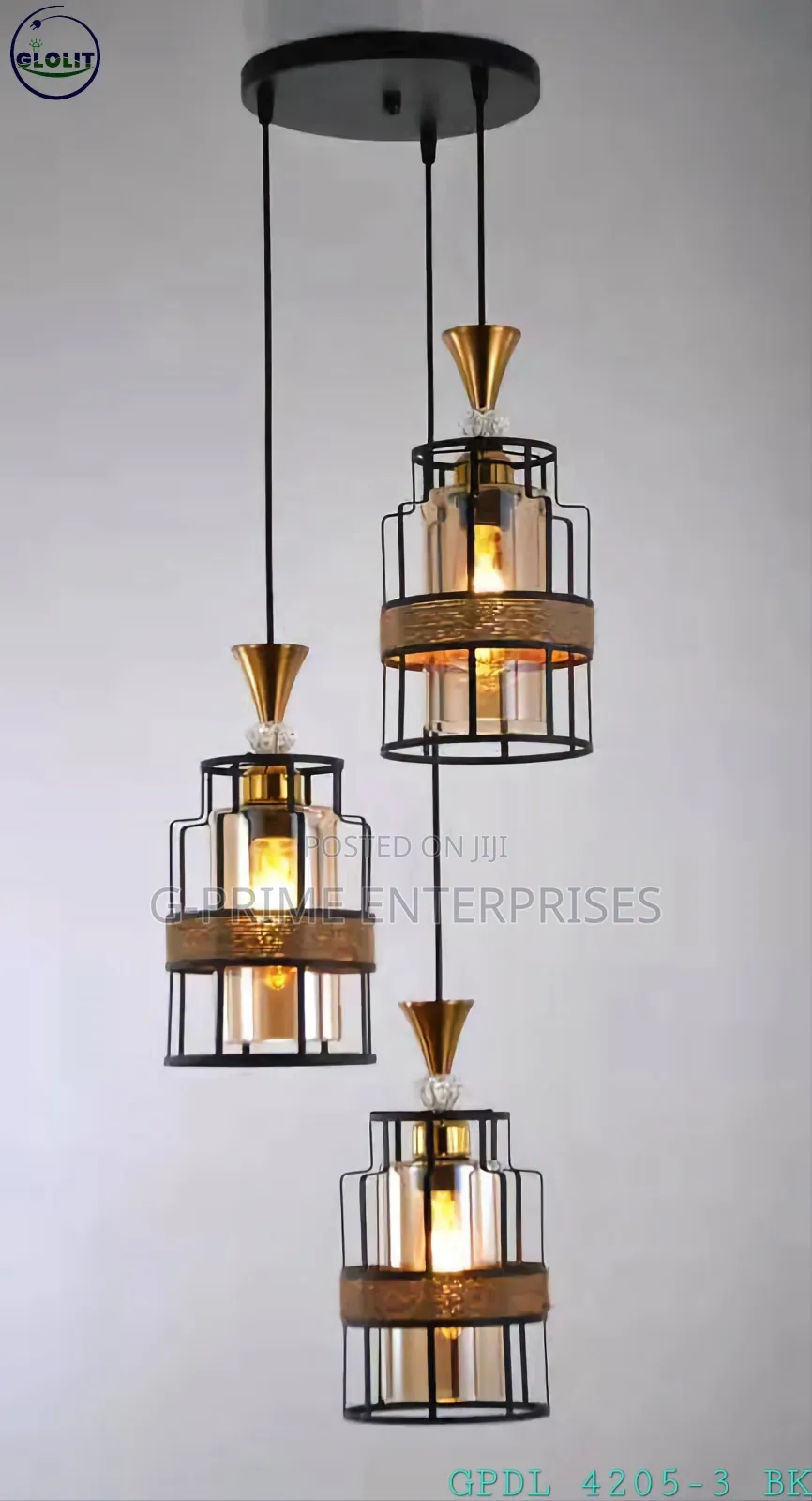 3 Bulb Metallic Pendant Light With Sisal
