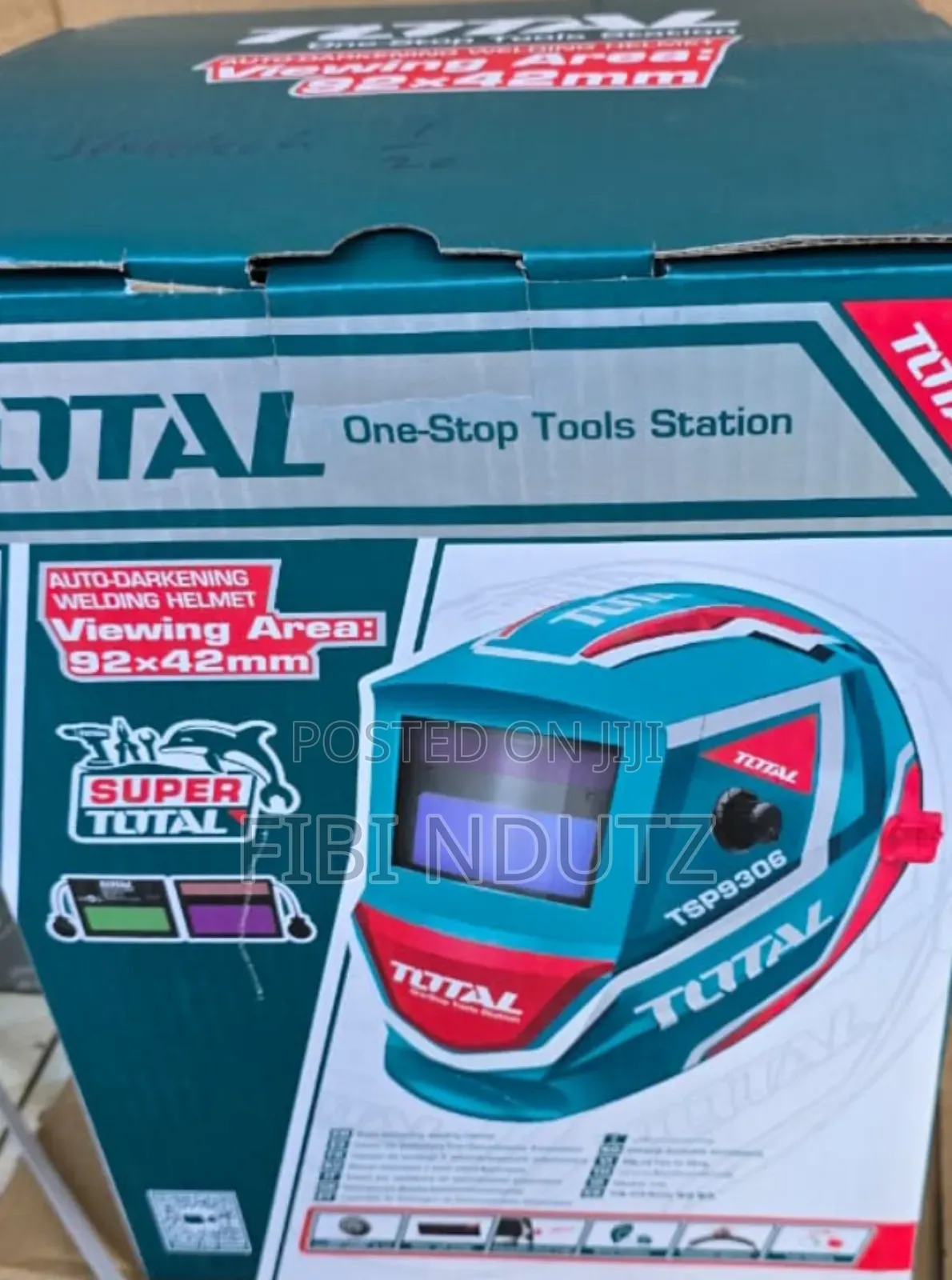 Total Darkening Helmet/Welding Helmet
