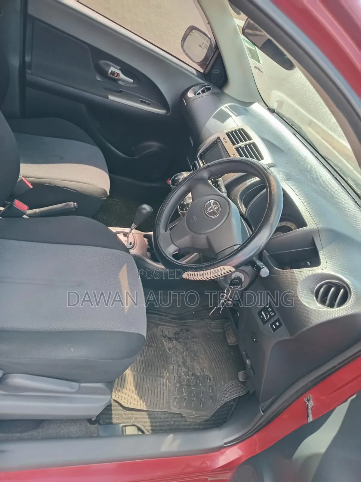 Toyota IST 2013 Red