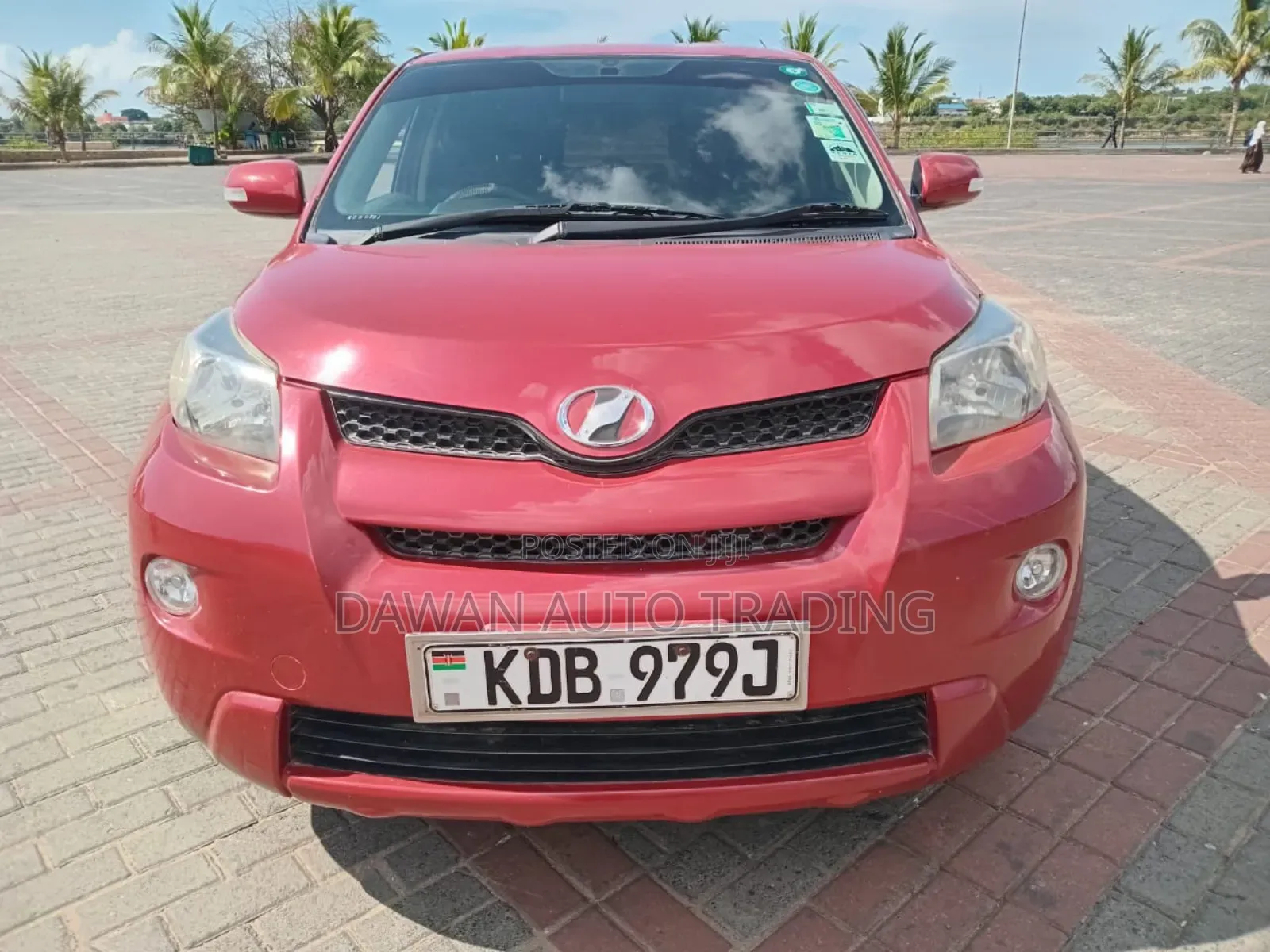 Toyota IST 2013 Red