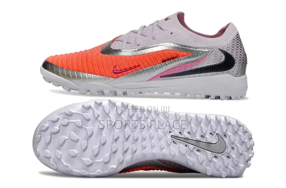 Putellas Phantom Gx Astro Football Trainers