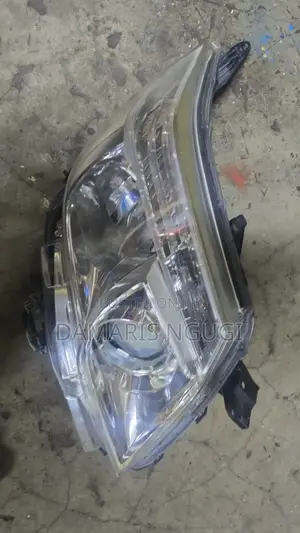 Noah Headlights Xenon Clear 2014/2015