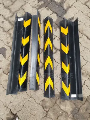 L Shape/ Parking Corner Guard