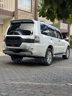 Mitsubishi Shogun 2019 White
