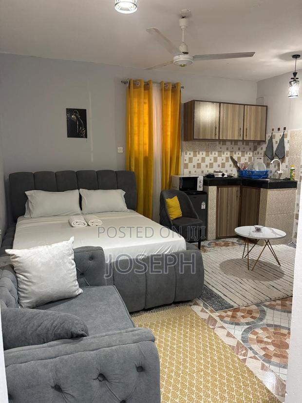 Studio Airbnb in Mtwapa Near Posta - thumbnail 4