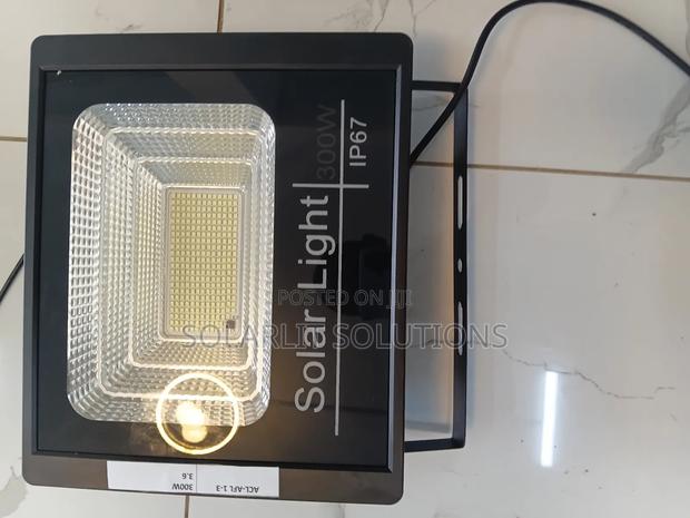 300w Solar Floodlight - main view