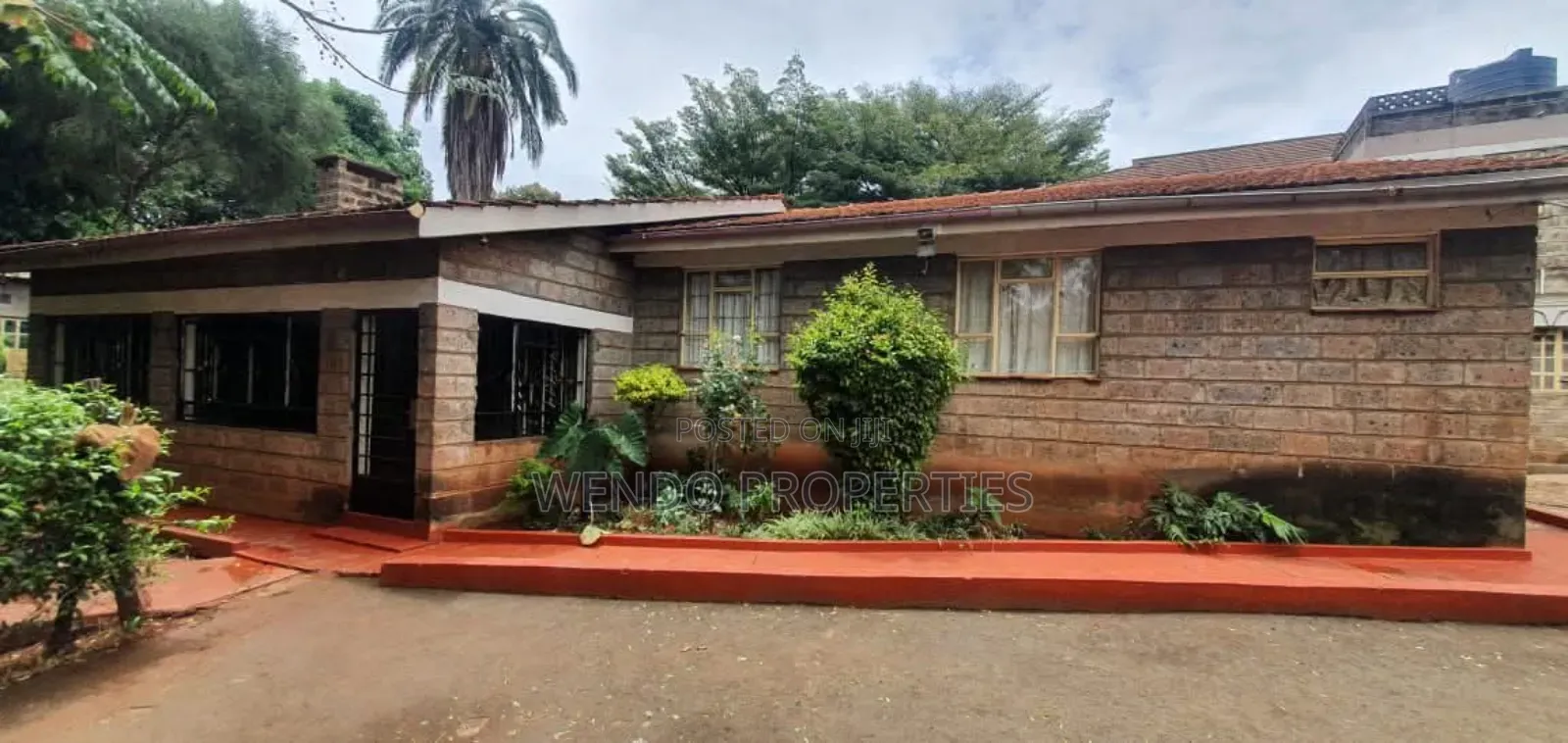 3bdrm Bungalow in Karen C for rent