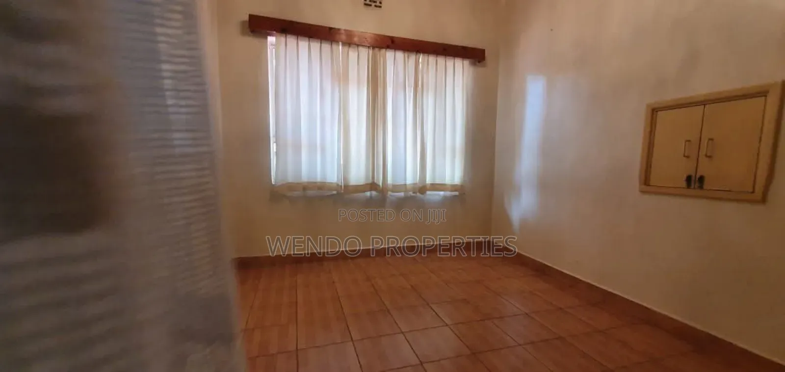3bdrm Bungalow in Karen C for rent