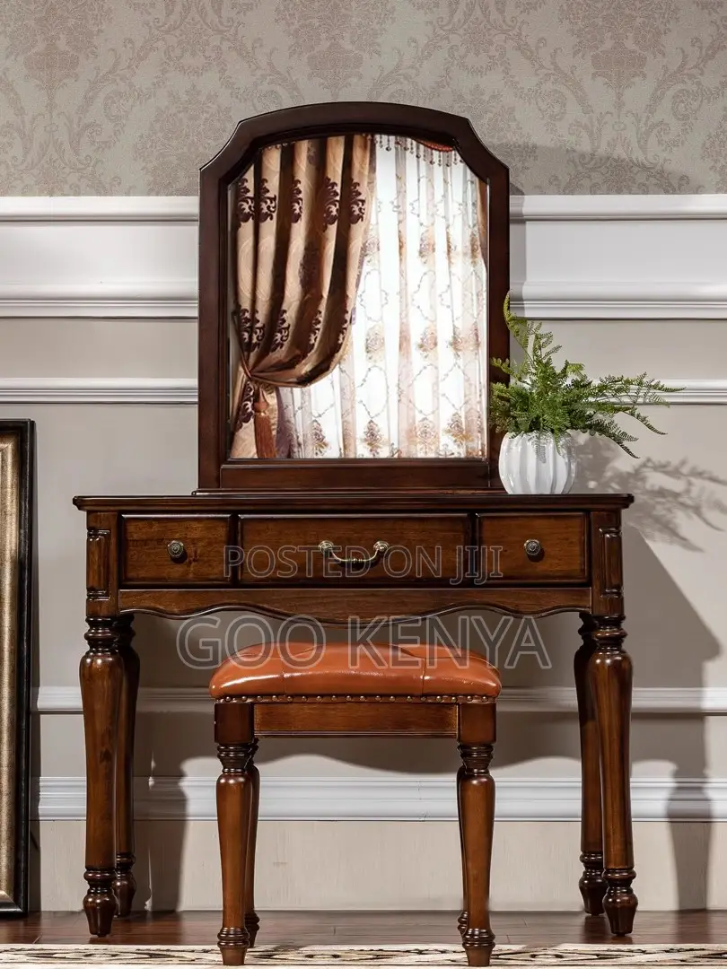 Vanity Set; Elegant Solid Wood Makeup Dressing Table With Mirror