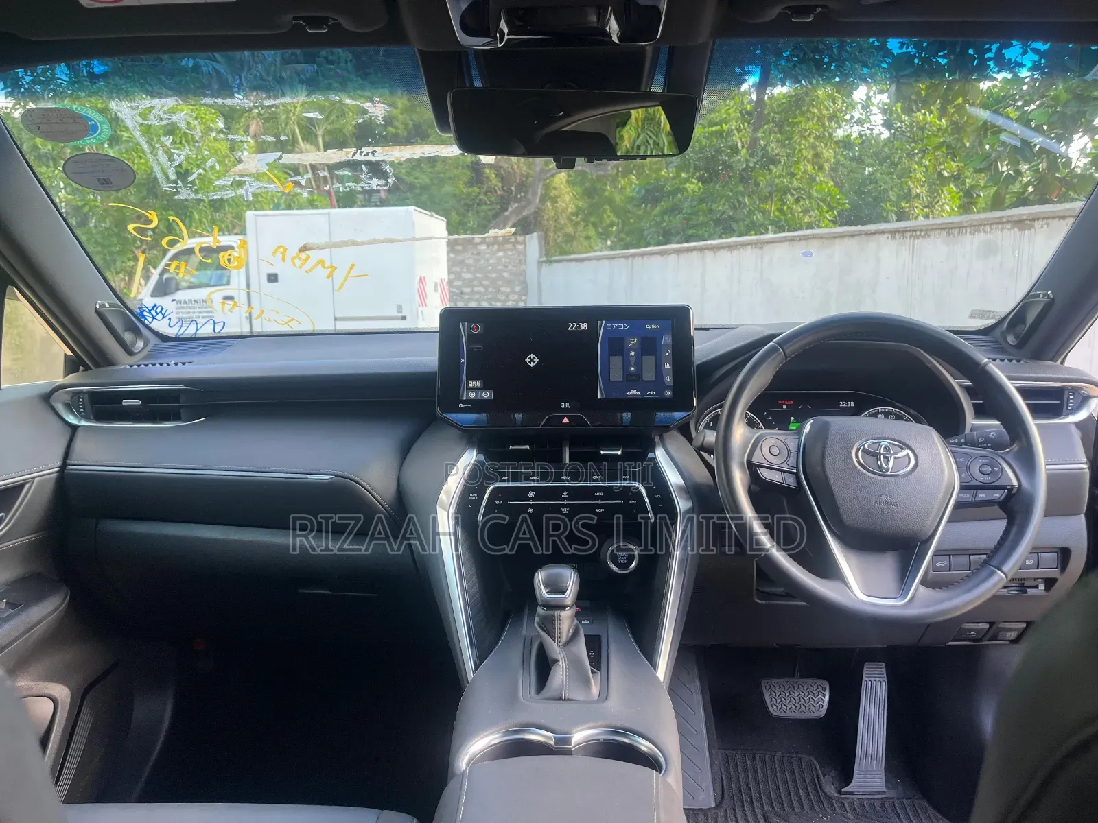Toyota Harrier 2.0 2020 Black