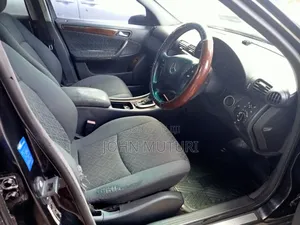 Mercedes-Benz C200 2003 Black