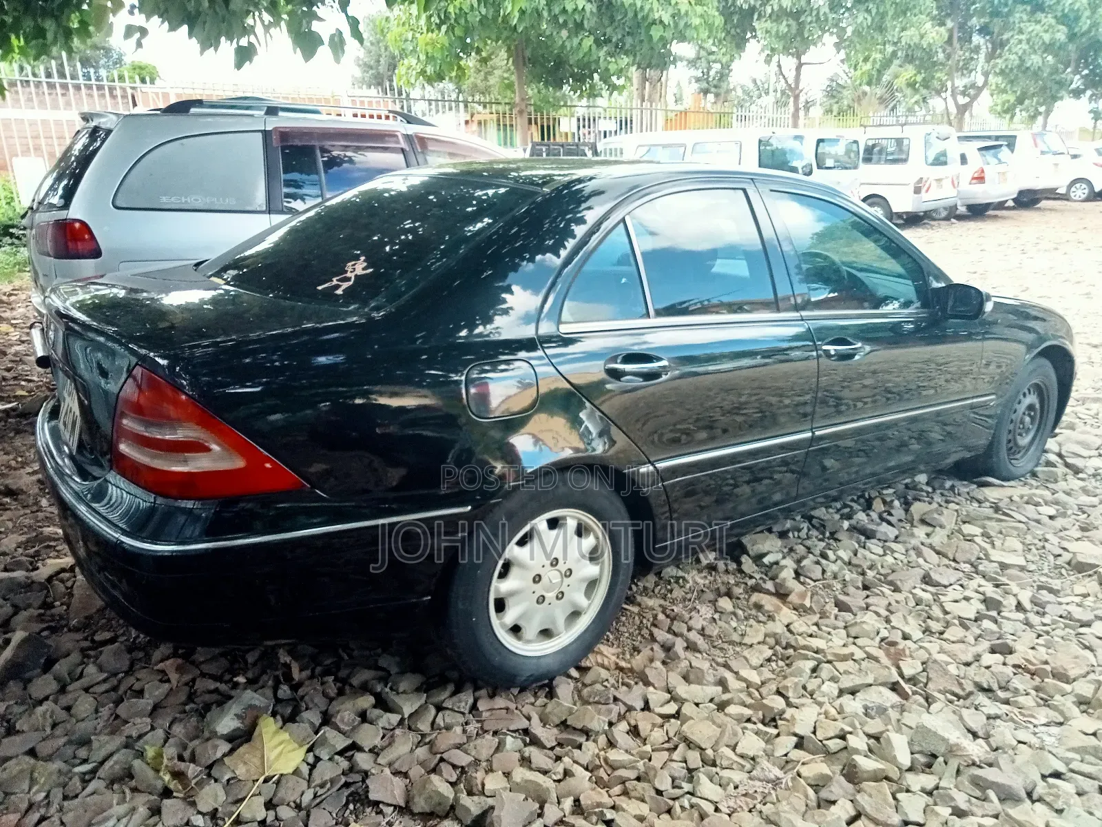 Mercedes-Benz C200 2003 Black