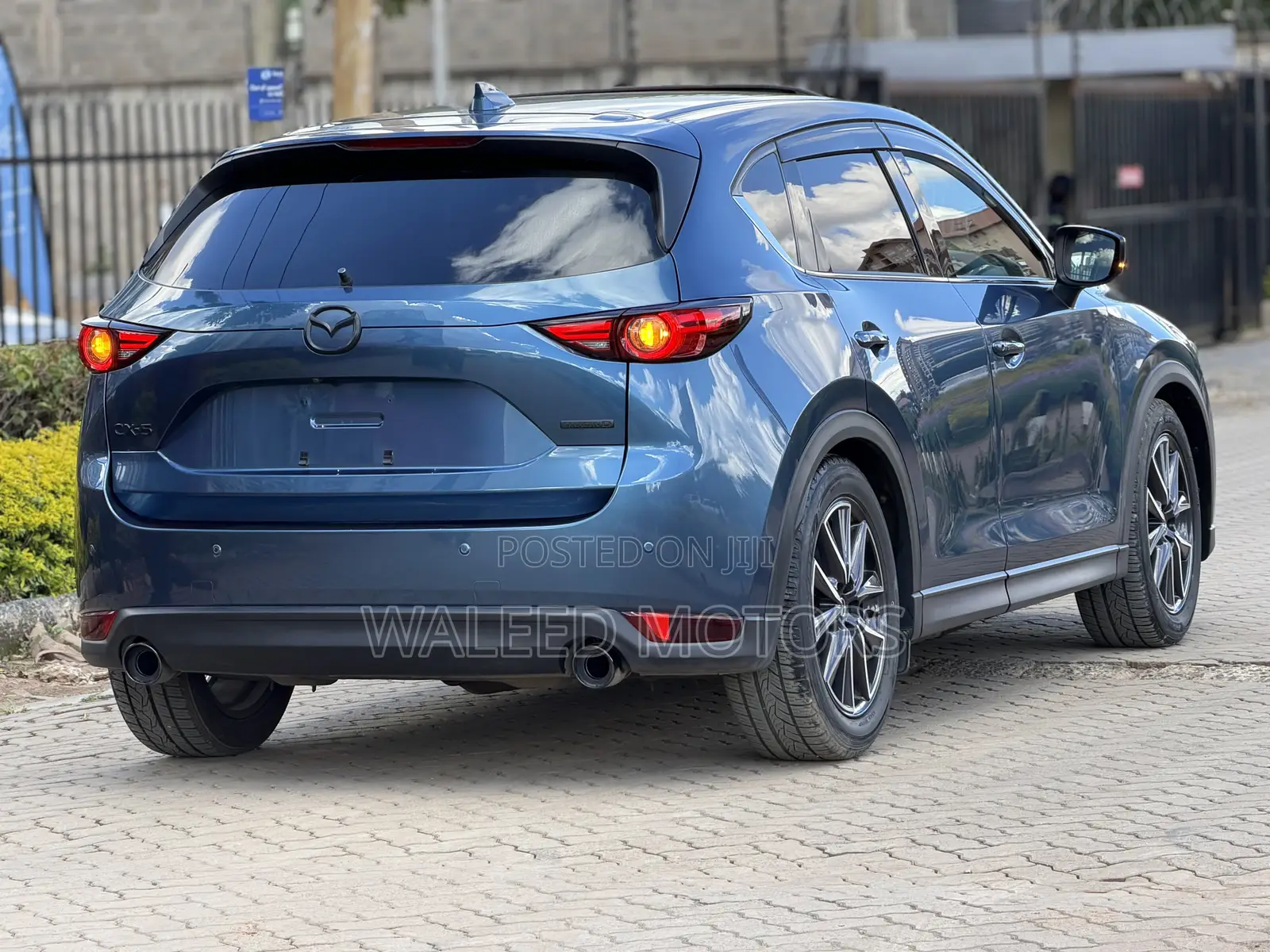Mazda CX-5 2019 Blue