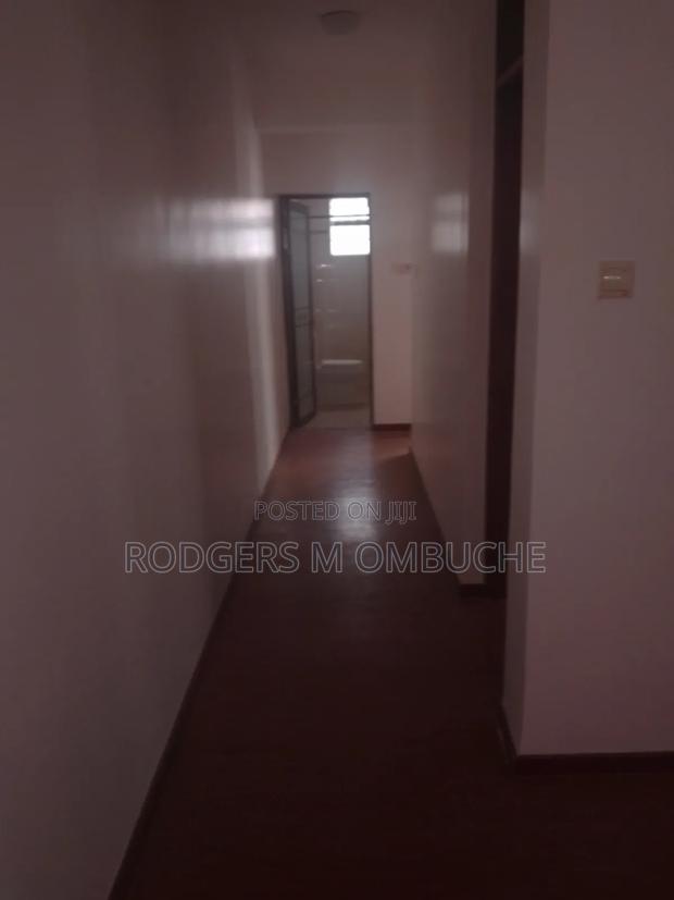 3bdrm Apartment in Valley Arcade for rent - thumbnail 9