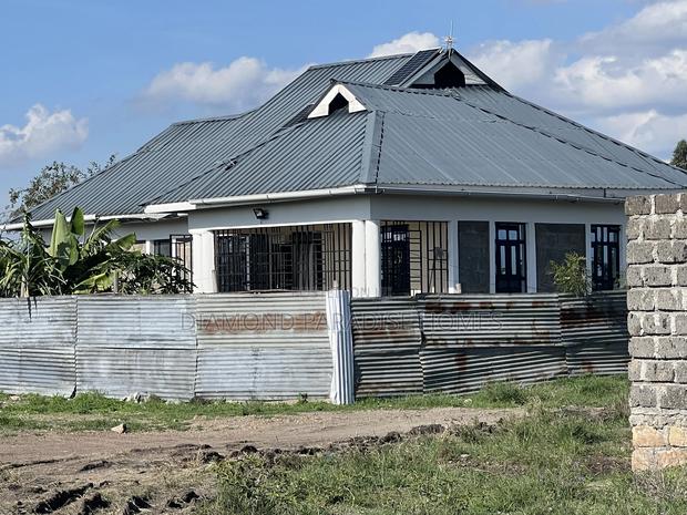 50x100 Plot in KBC Malaa Area Along Kangundo Road - thumbnail 2