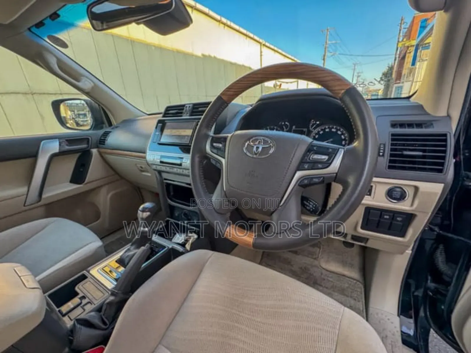 Toyota Land Cruiser Prado 2.7 2020 Black