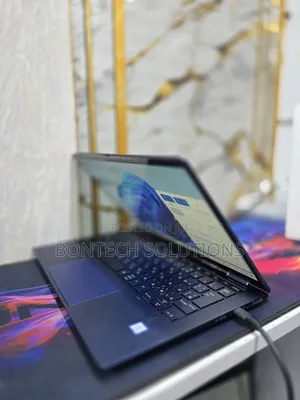 Laptop HP Dragonfly G1 8GB Intel Core i5 SSD 256GB