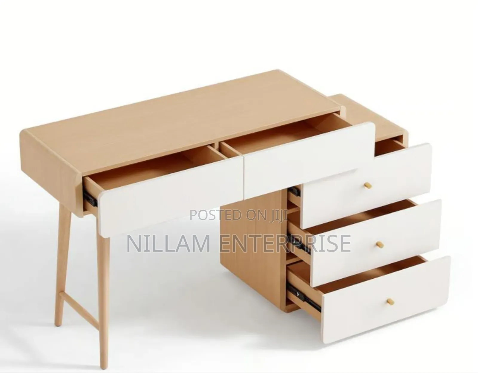 Extendable Dressing Table/Study Desk*
