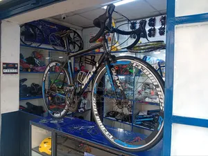 Giant Road Bike (Deep Section Rims)