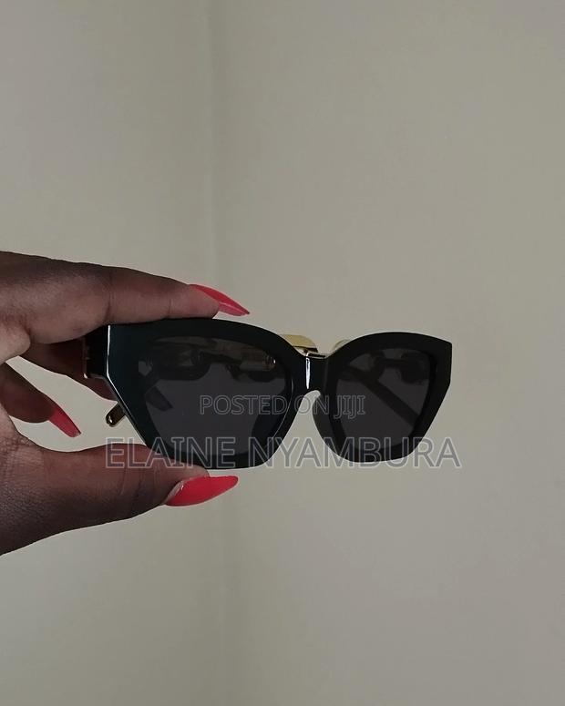 Unique and Affordable Accessories - thumbnail 12