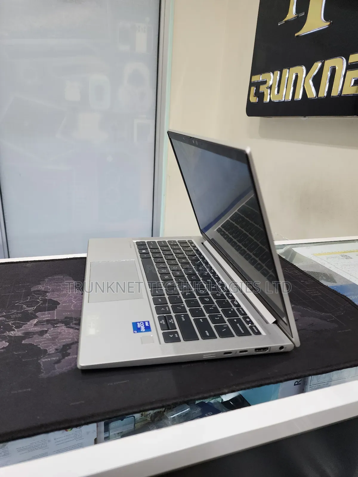 Laptop HP EliteBook 830 G8 16GB Intel Core i7 SSD 512GB