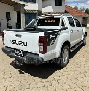 Isuzu D-MAX 2016 White