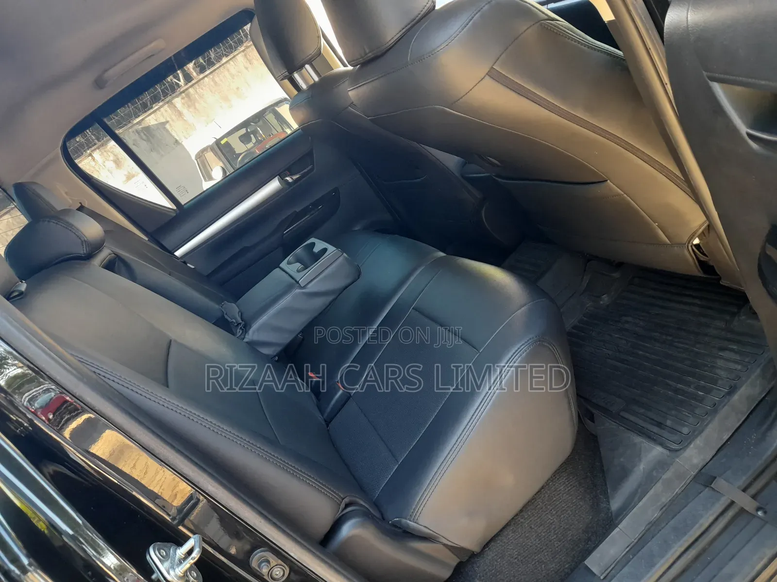 Toyota Hilux Revo Double Cab Deisel 2.4 AWD 2019 Black