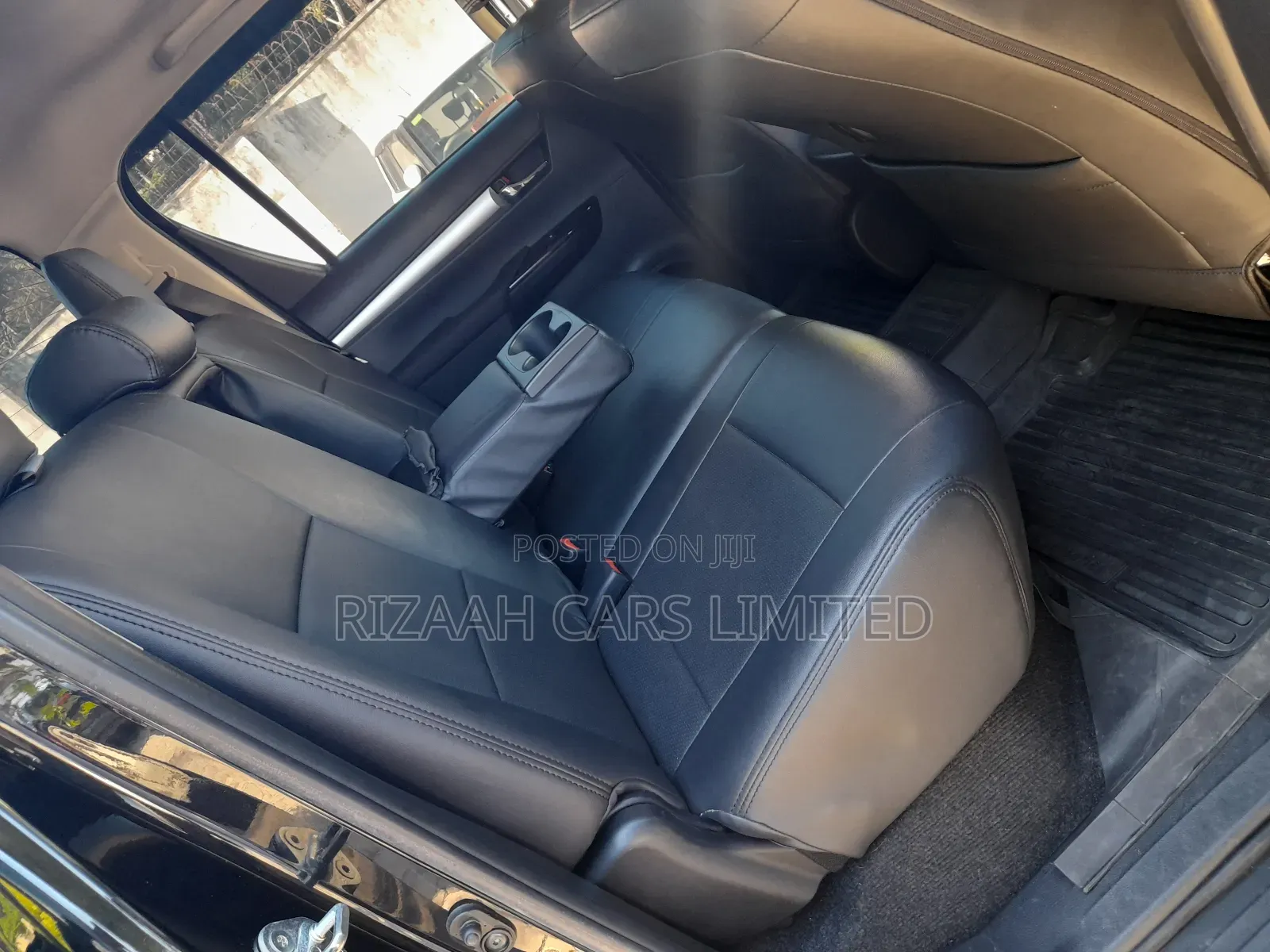 Toyota Hilux Revo Double Cab Deisel 2.4 AWD 2019 Black