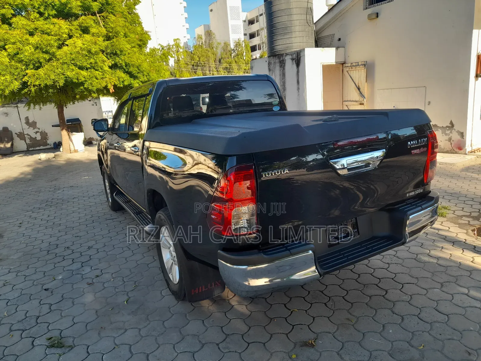 Toyota Hilux Revo Double Cab Deisel 2.4 AWD 2019 Black