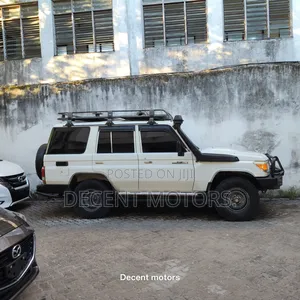 Toyota Land Cruiser 2019 White
