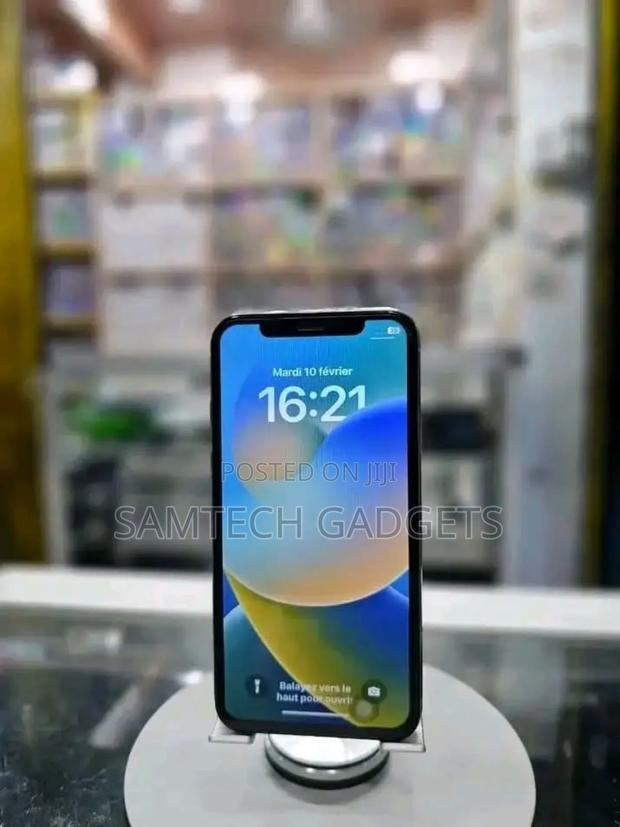 Apple iPhone 11 64 GB White - thumbnail 2