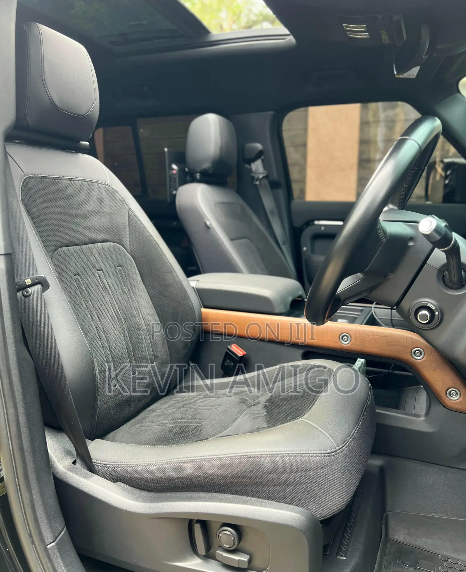 Land Rover Defender 2022 Black