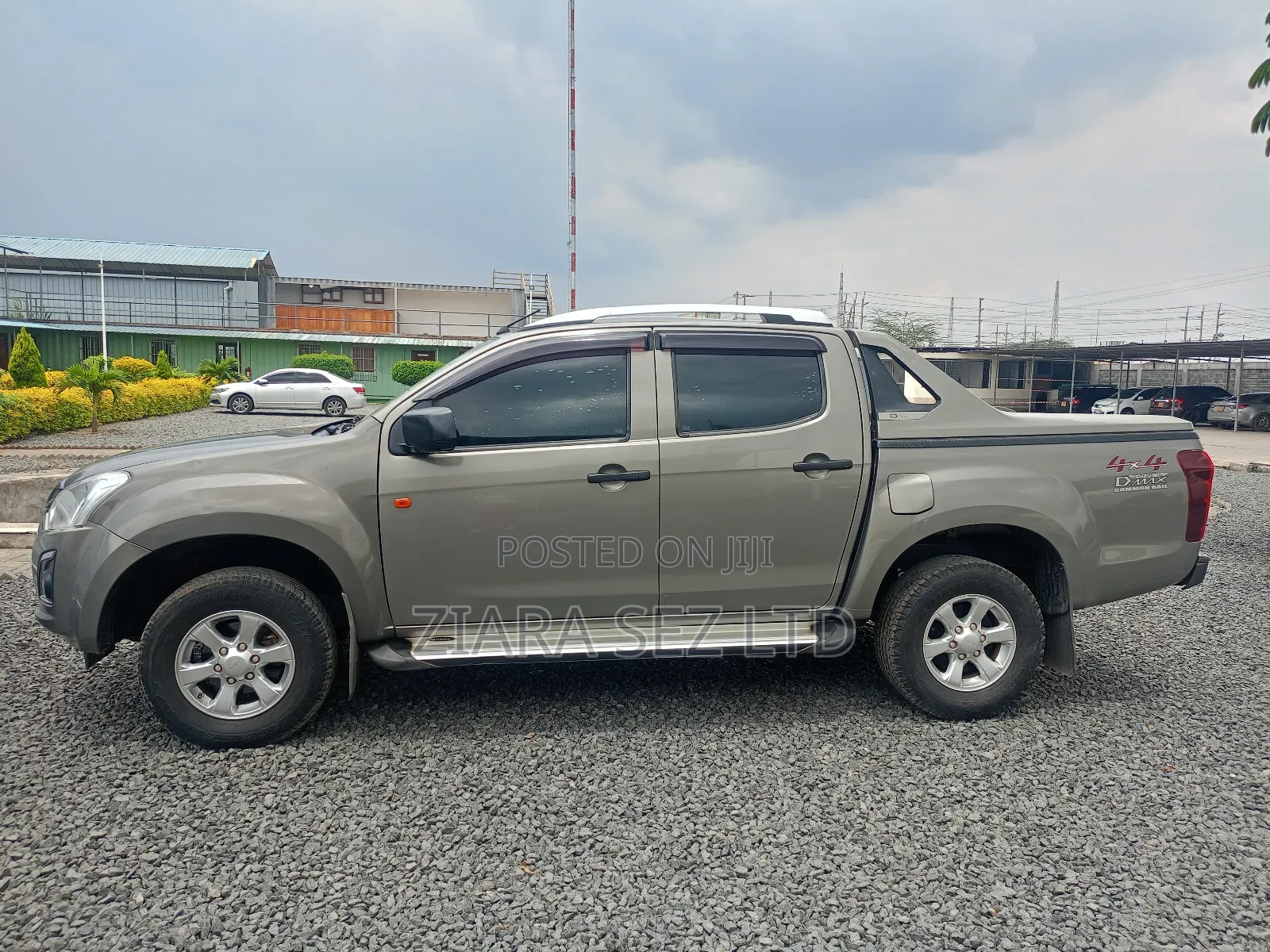 Isuzu D-MAX 2020 Gray