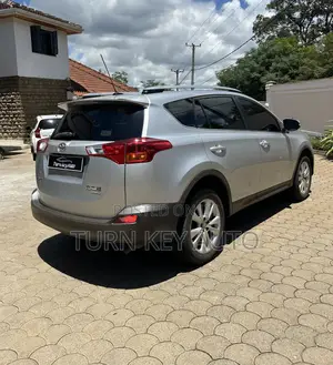 Toyota RAV4 2015 Silver