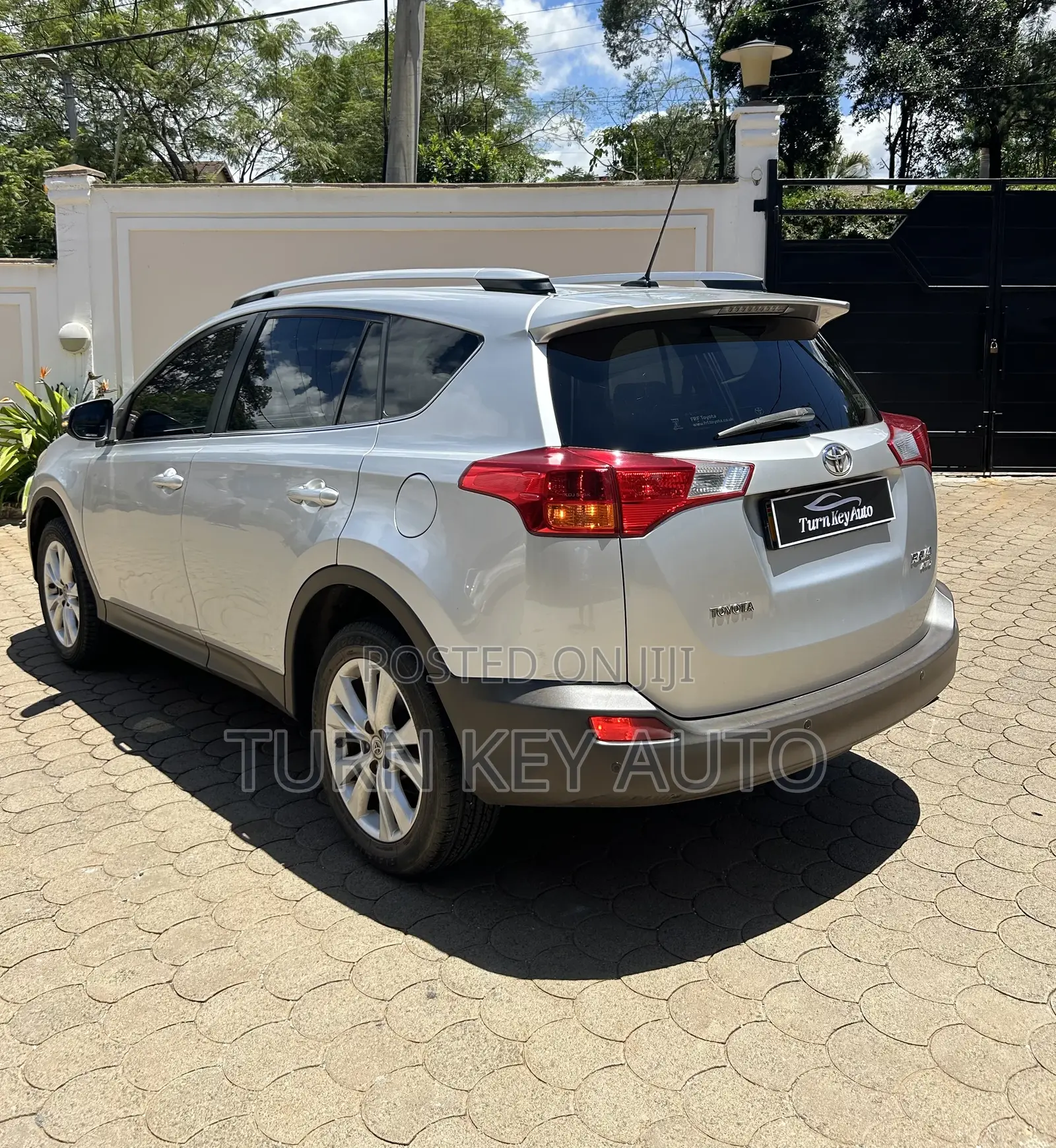 Toyota RAV4 2015 Silver