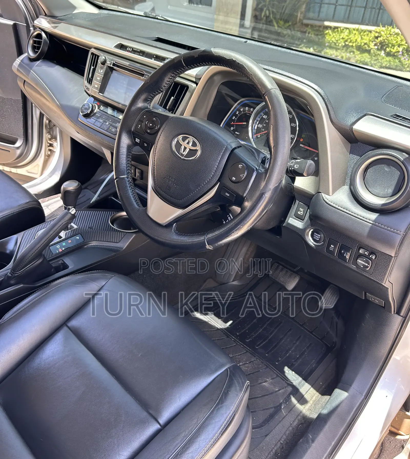 Toyota RAV4 2015 Silver