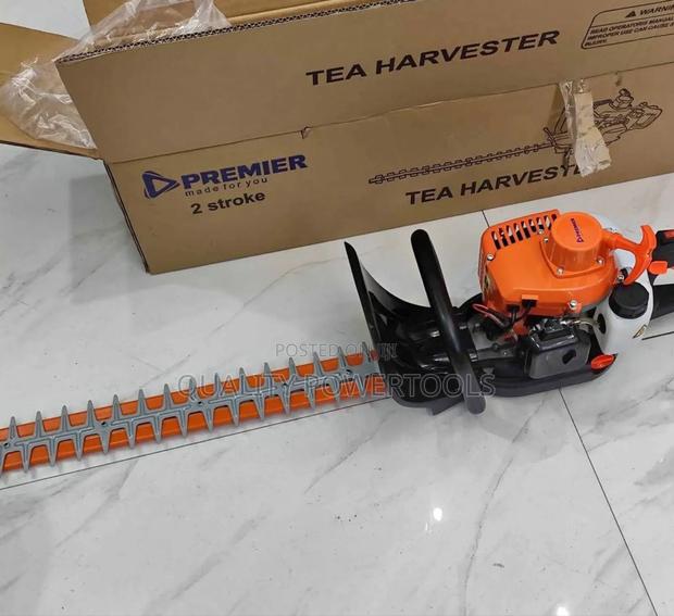 Gasoline Hedge Trimmer - main view
