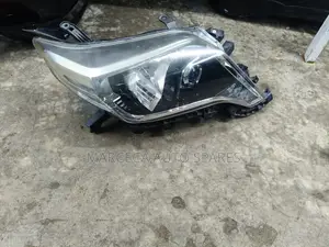 Tailight Prado 150 Tear Drop Xenon