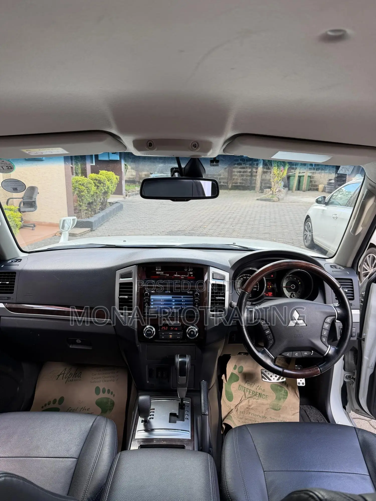 Mitsubishi Shogun 2019 White