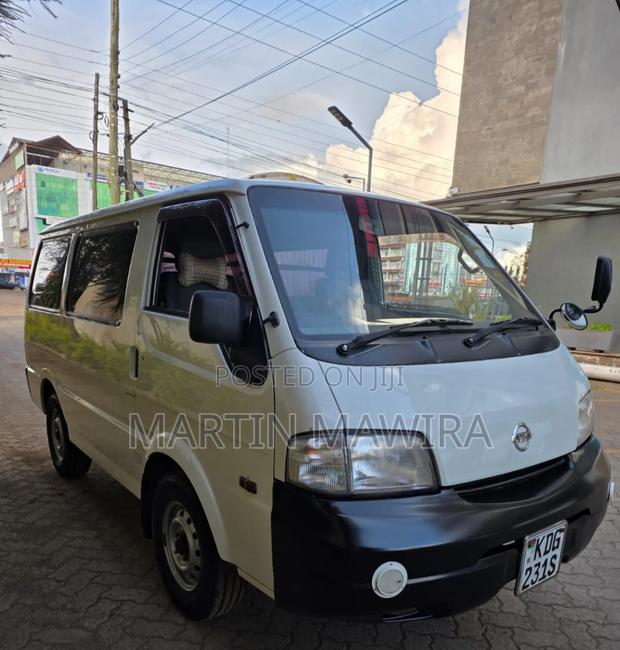 Nissan Vanette 2015 White - thumbnail 4
