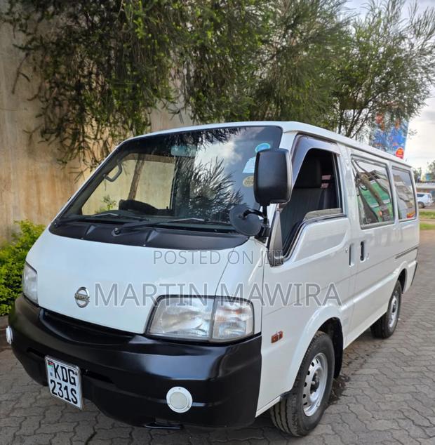 Nissan Vanette 2015 White - thumbnail 5