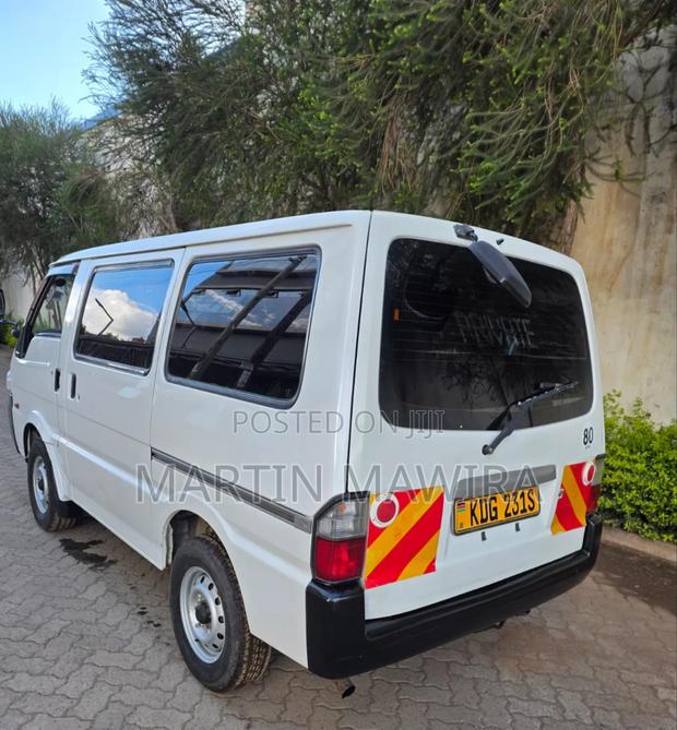 Nissan Vanette 2015 White - thumbnail 8