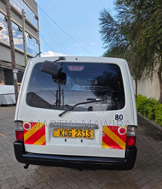 Nissan Vanette 2015 White - thumbnail 9
