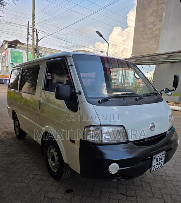 Nissan Vanette 2015 White - thumbnail 10