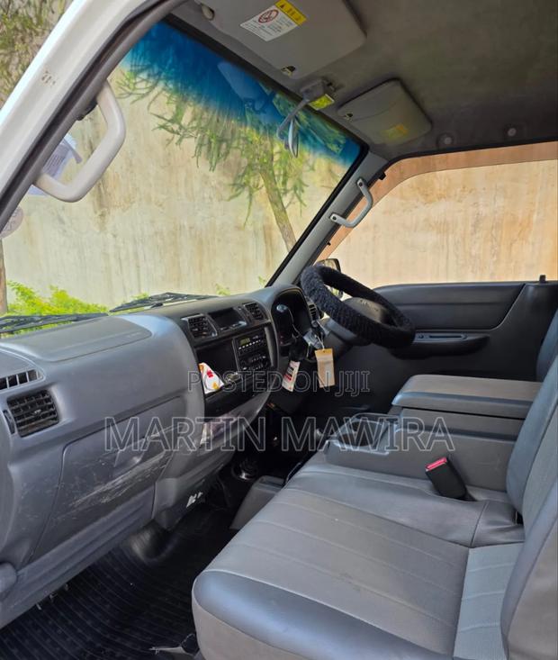 Nissan Vanette 2015 White - thumbnail 11