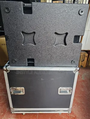 Admark 1600w Double Bass Passive Speaker With Mobile Flight Case