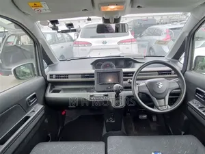 Suzuki Wagon R 2021 Silver