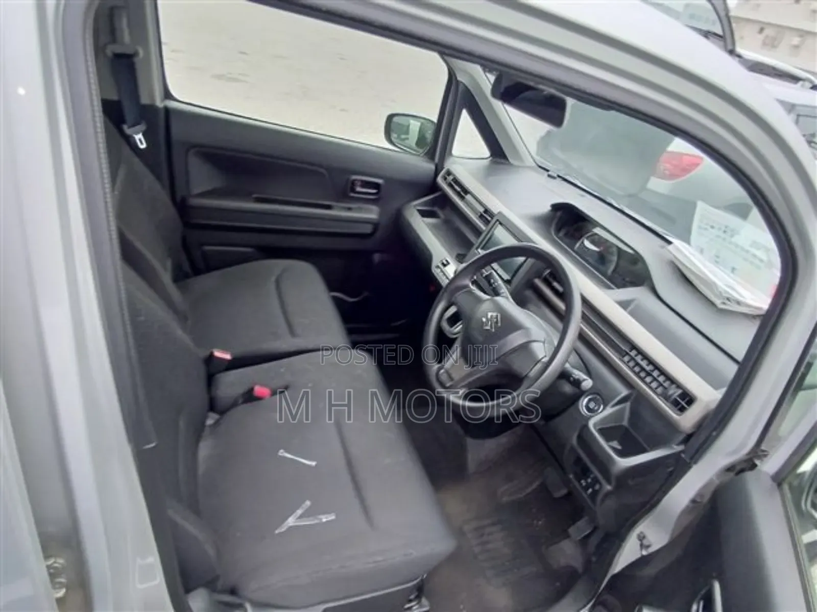 Suzuki Wagon R 2021 Silver