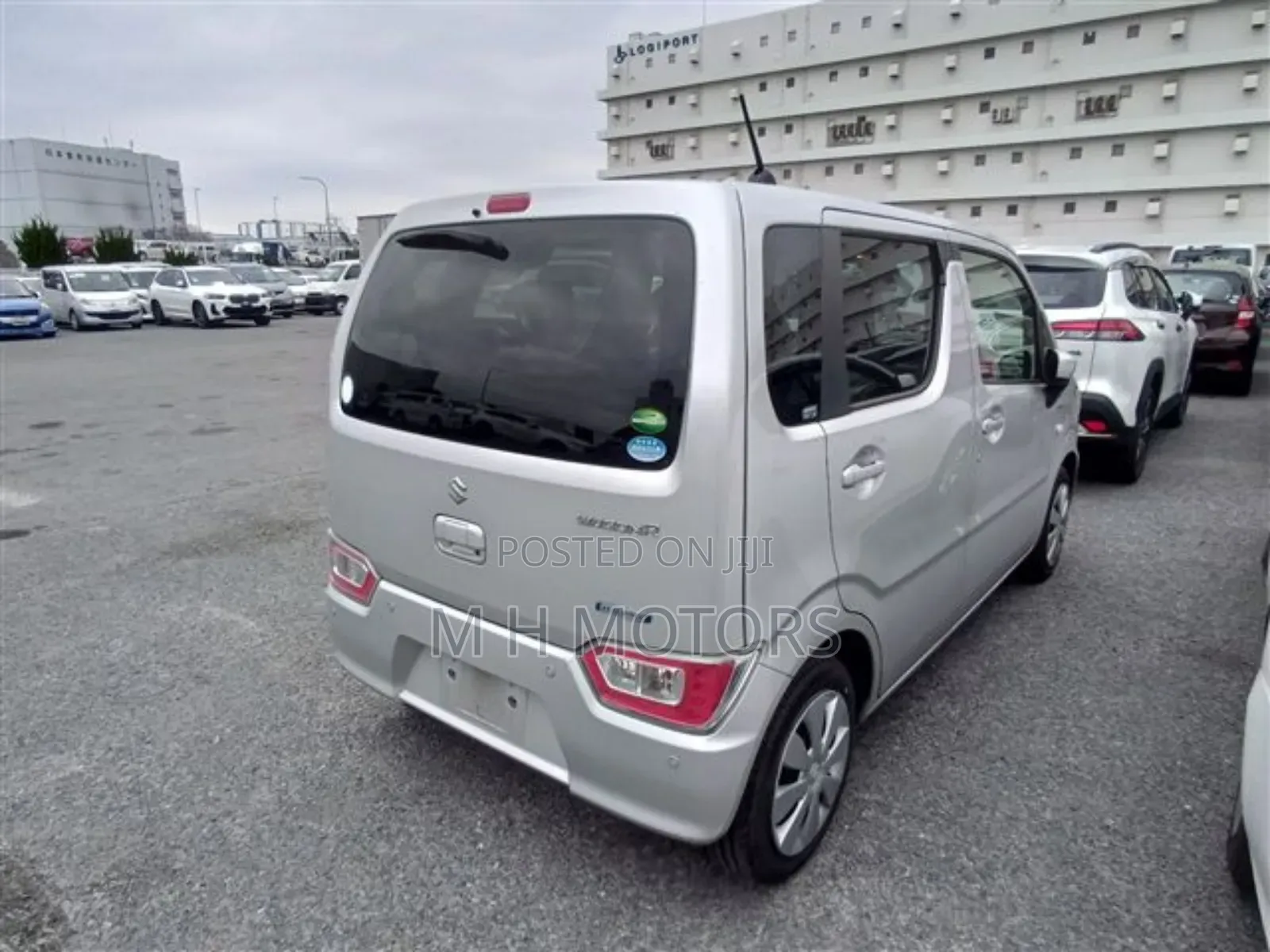 Suzuki Wagon R 2021 Silver