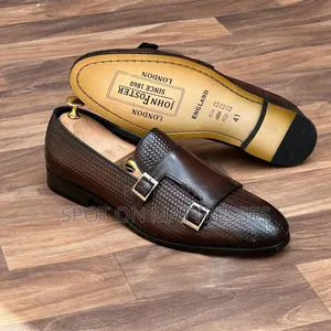 Classic Oxford Shoes for Men. Sizes 39 - 46. Delivery Available